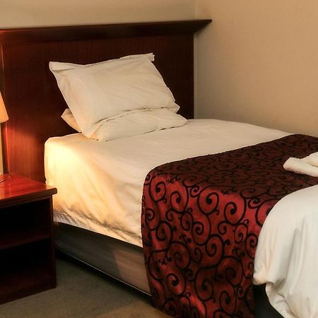 Mondior Manor Guest House 킴벌리 외부 사진